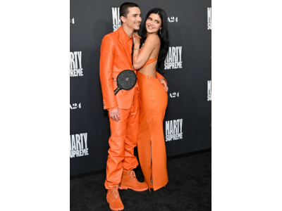 Kylie Jenner und Timothée Chalamet kombinieren ihre Looks für die Promotion von ‚Marty Supreme
